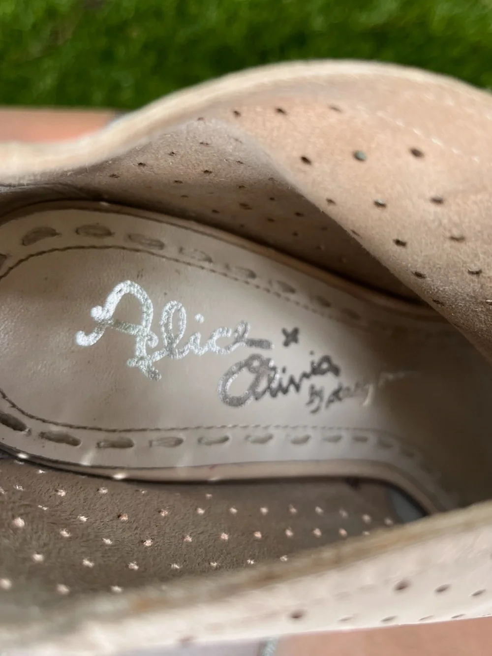Alice + Olivia 